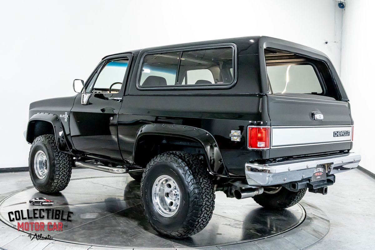 Chevrolet-Blazer-1988-SUV-10