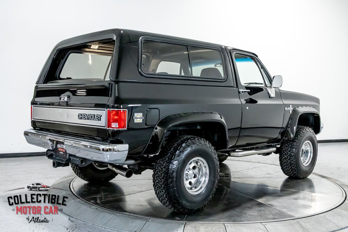 Chevrolet-Blazer-1988-SUV-14