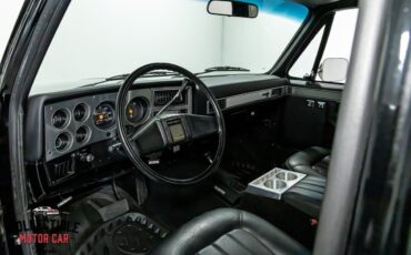 Chevrolet-Blazer-1988-SUV-2