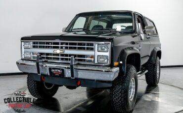 Chevrolet-Blazer-1988-SUV-21
