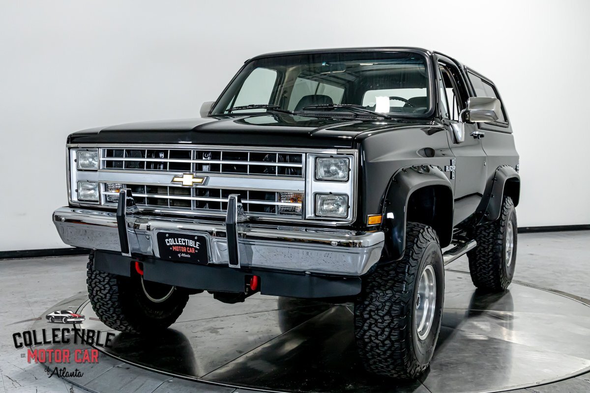 Chevrolet-Blazer-1988-SUV-21