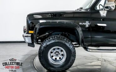 Chevrolet-Blazer-1988-SUV-28