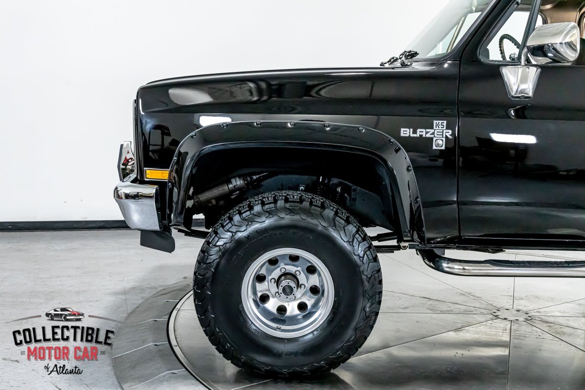 Chevrolet-Blazer-1988-SUV-28