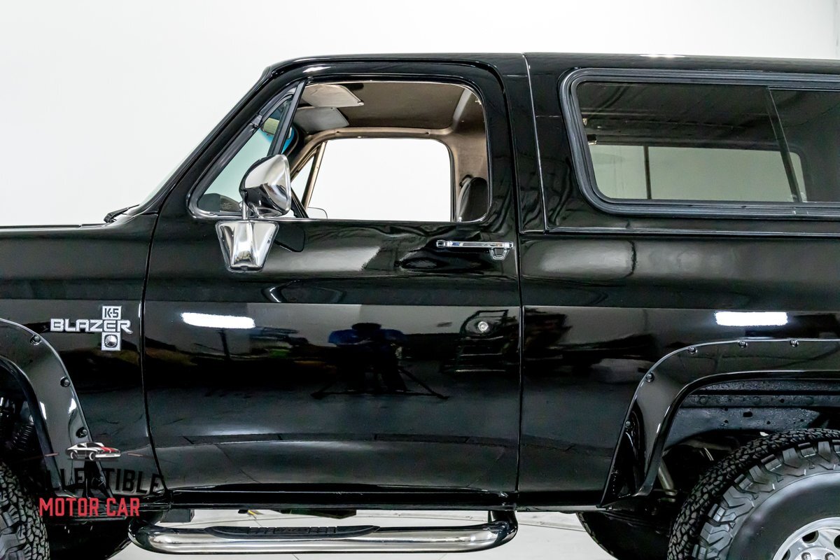 Chevrolet-Blazer-1988-SUV-29
