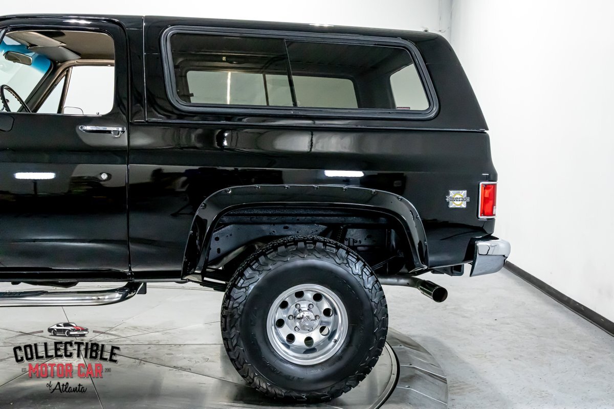 Chevrolet-Blazer-1988-SUV-30
