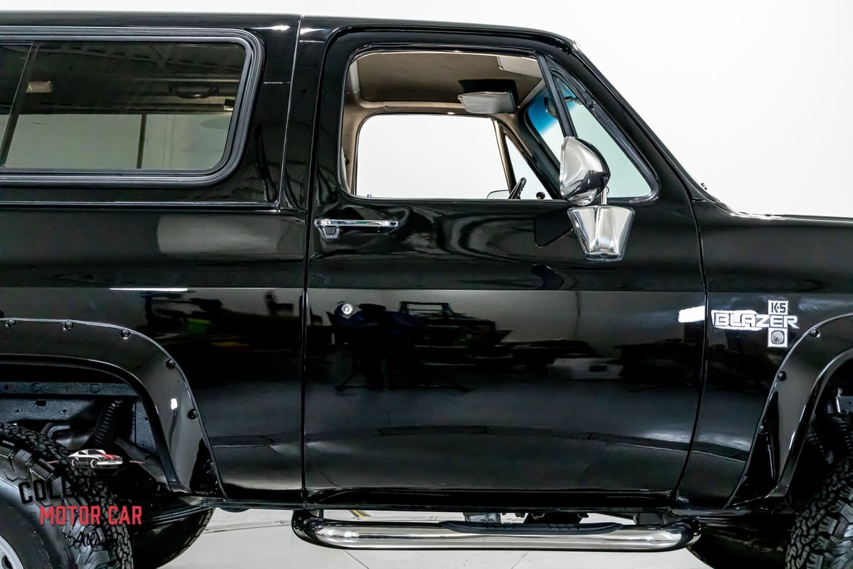 Chevrolet-Blazer-1988-SUV-32