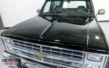 Chevrolet-Blazer-1988-SUV-37