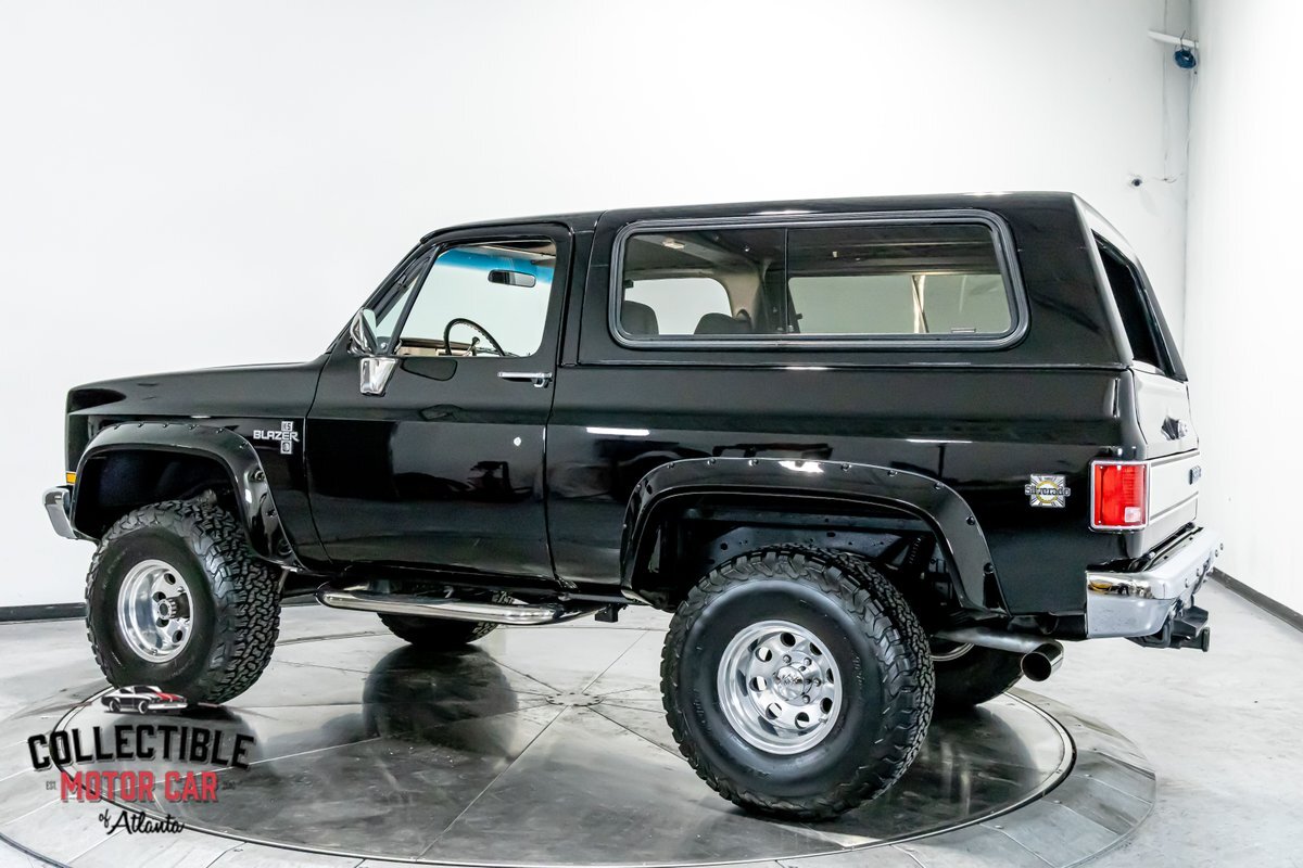 Chevrolet-Blazer-1988-SUV-9