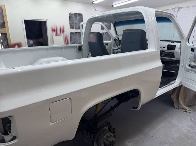 Chevrolet-Blazer-1988-White-12