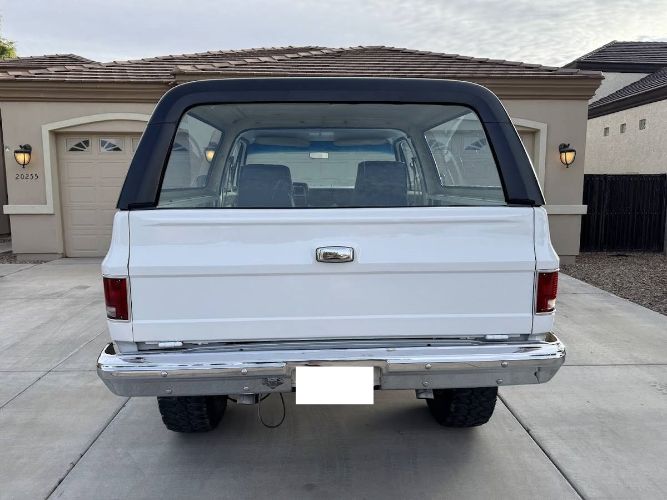 Chevrolet-Blazer-1988-White-20