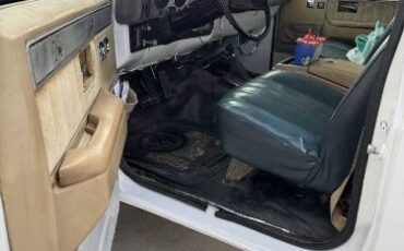 Chevrolet-Blazer-1988-White-3