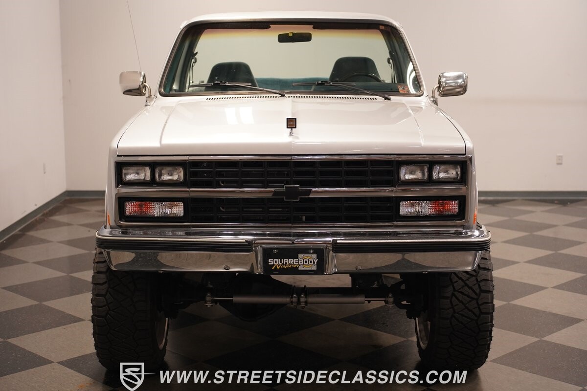Chevrolet-Blazer-1989-SUV-21