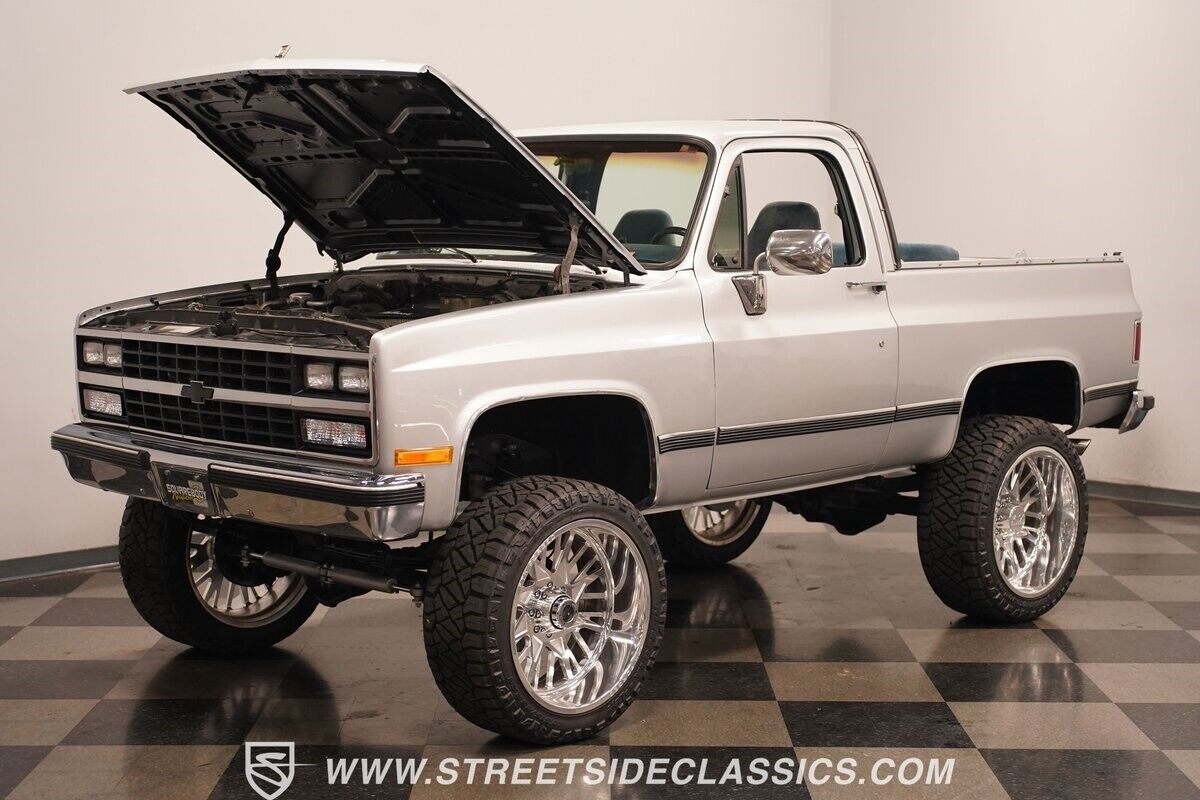 Chevrolet-Blazer-1989-SUV-35