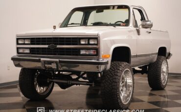 Chevrolet-Blazer-1989-SUV-6
