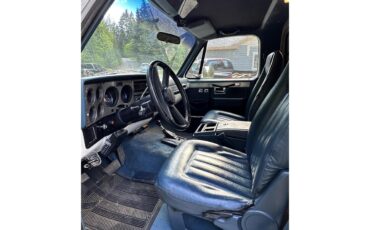 Chevrolet-Blazer-1989-White-Blue-4