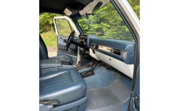 Chevrolet-Blazer-1989-White-Blue-6