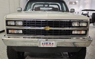 Chevrolet-Blazer-1989-White-Red-8