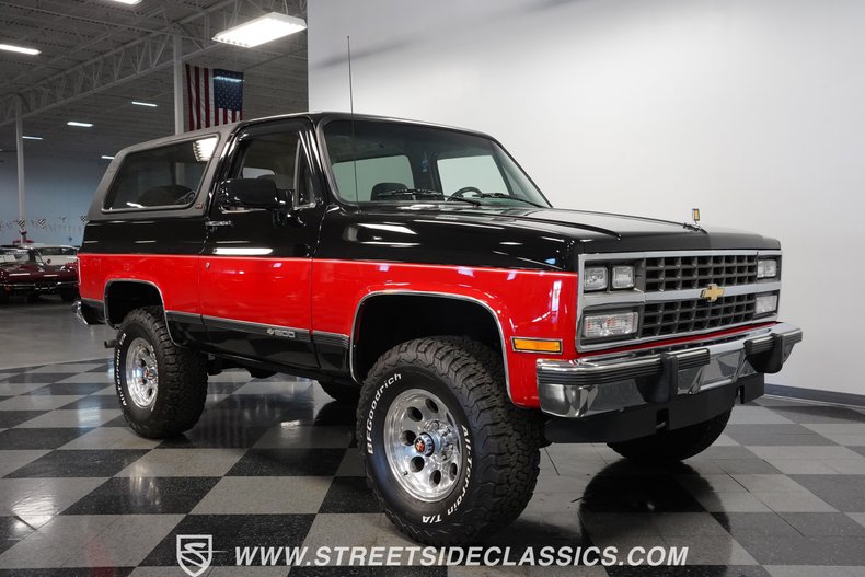 Chevrolet-Blazer-1990-Black-Gray-15