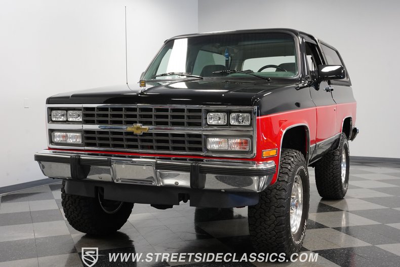 Chevrolet-Blazer-1990-Black-Gray-17