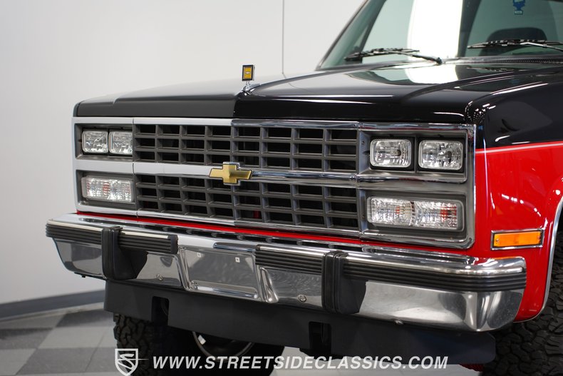 Chevrolet-Blazer-1990-Black-Gray-18