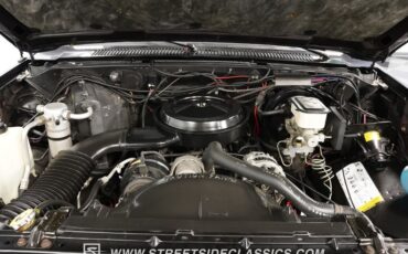 Chevrolet-Blazer-1990-Black-Gray-2