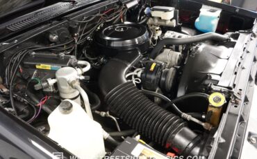 Chevrolet-Blazer-1990-Black-Gray-34