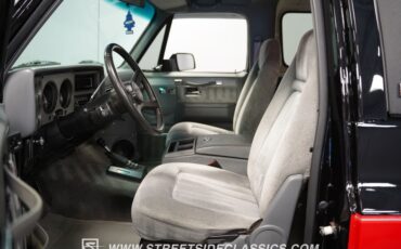 Chevrolet-Blazer-1990-Black-Gray-37
