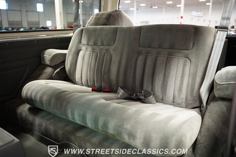 Chevrolet-Blazer-1990-Black-Gray-44