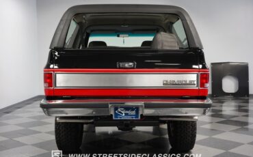 Chevrolet-Blazer-1990-Black-Gray-9