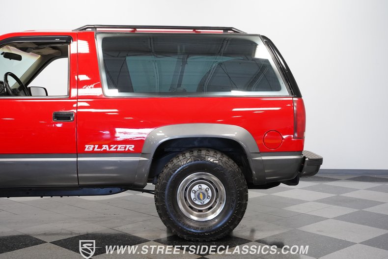 Chevrolet-Blazer-1994-Red-Smoke-Gray-29