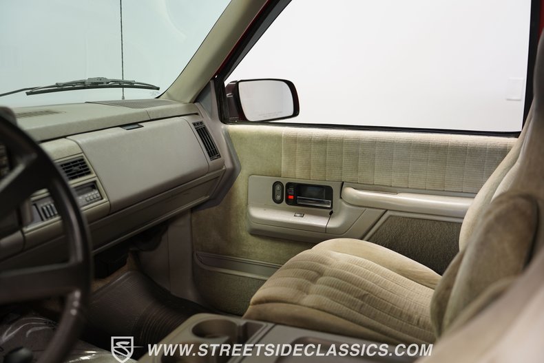 Chevrolet-Blazer-1994-Red-Smoke-Gray-41