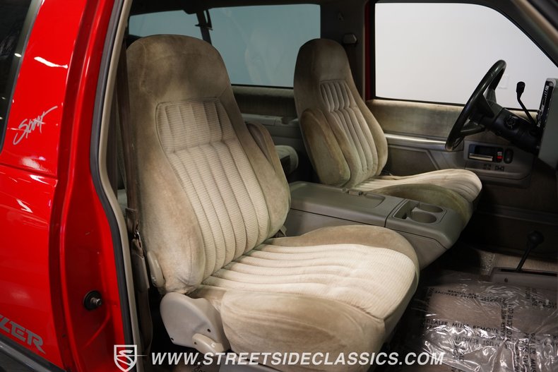 Chevrolet-Blazer-1994-Red-Smoke-Gray-45