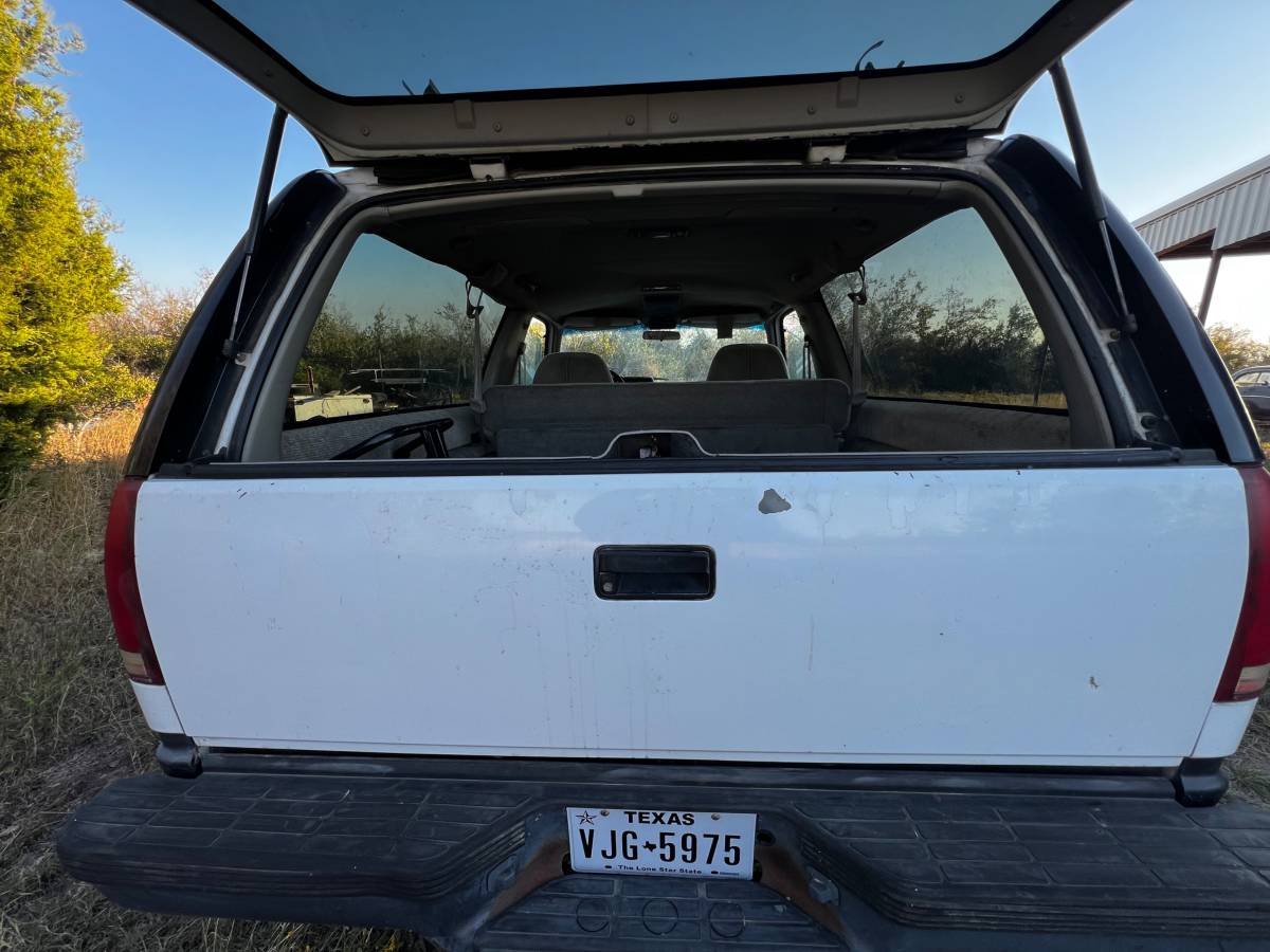 Chevrolet-Blazer-sport-1994-white-3