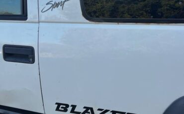 Chevrolet-Blazer-sport-1994-white-8