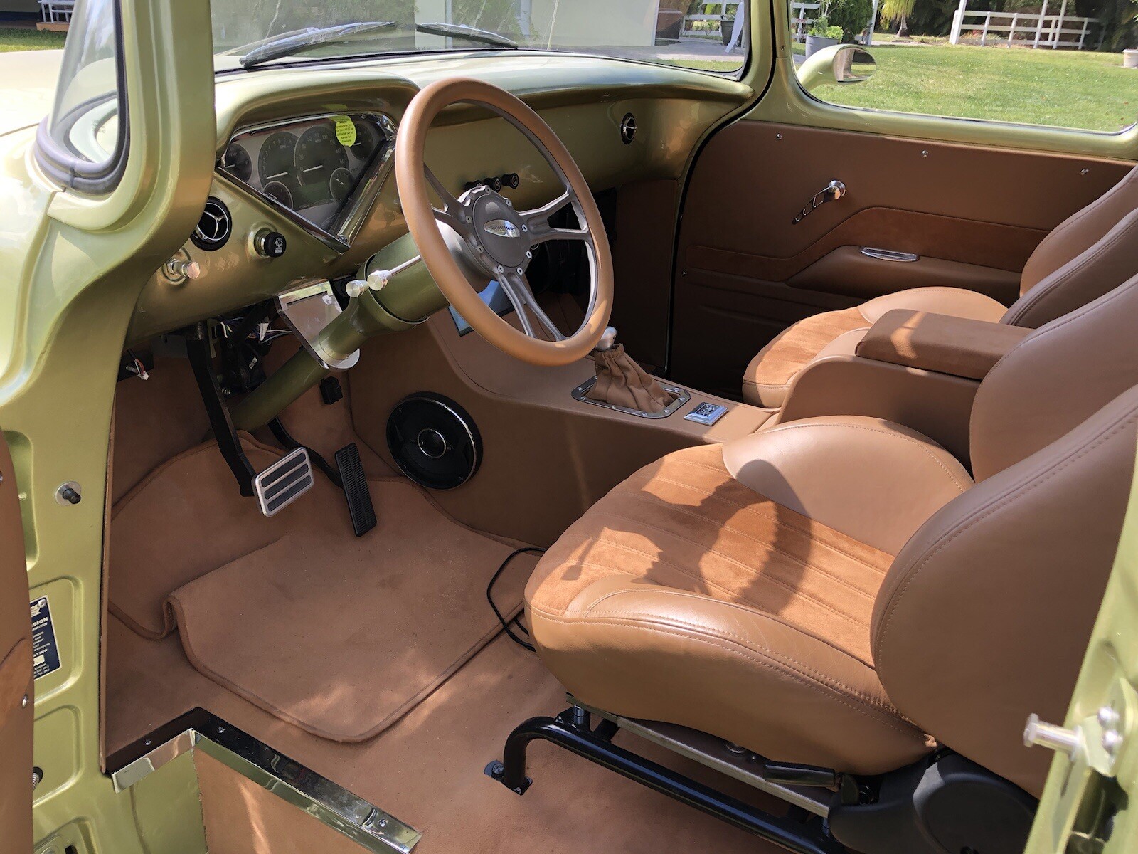 Chevrolet-C-10-1955-Standard-Cab-Pickup-11