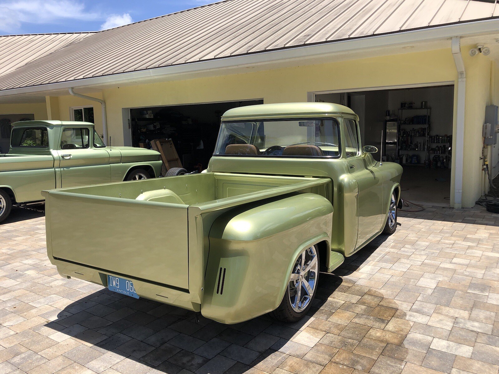Chevrolet-C-10-1955-Standard-Cab-Pickup-3