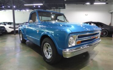 Chevrolet-C-10-1967-Truck-14