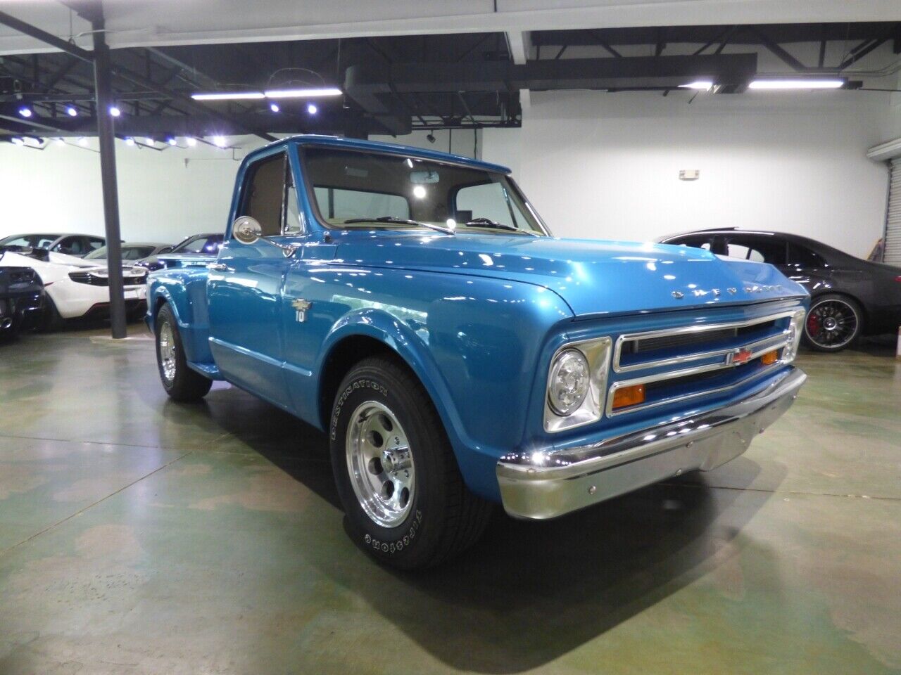Chevrolet-C-10-1967-Truck-14