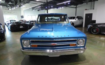 Chevrolet-C-10-1967-Truck-16