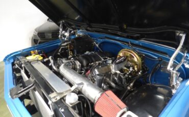 Chevrolet-C-10-1967-Truck-24