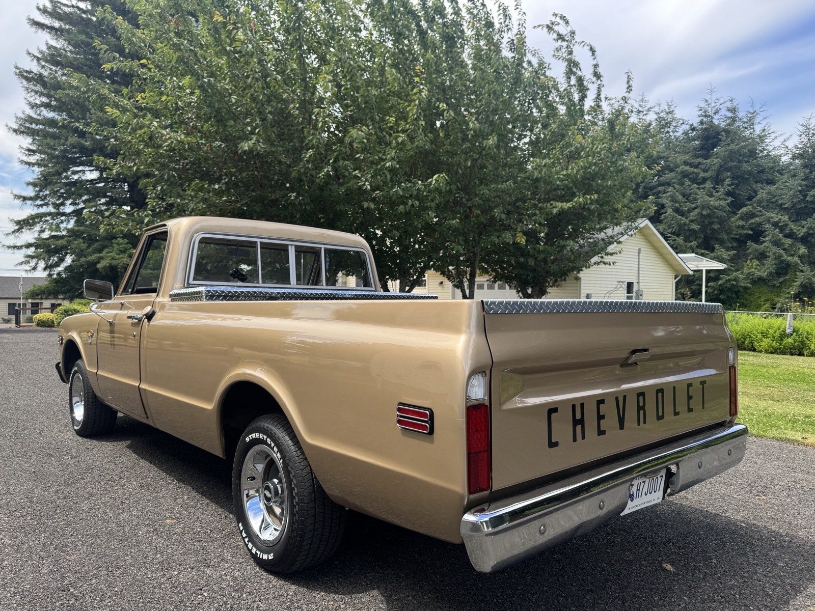 Chevrolet-C-10-1968-3