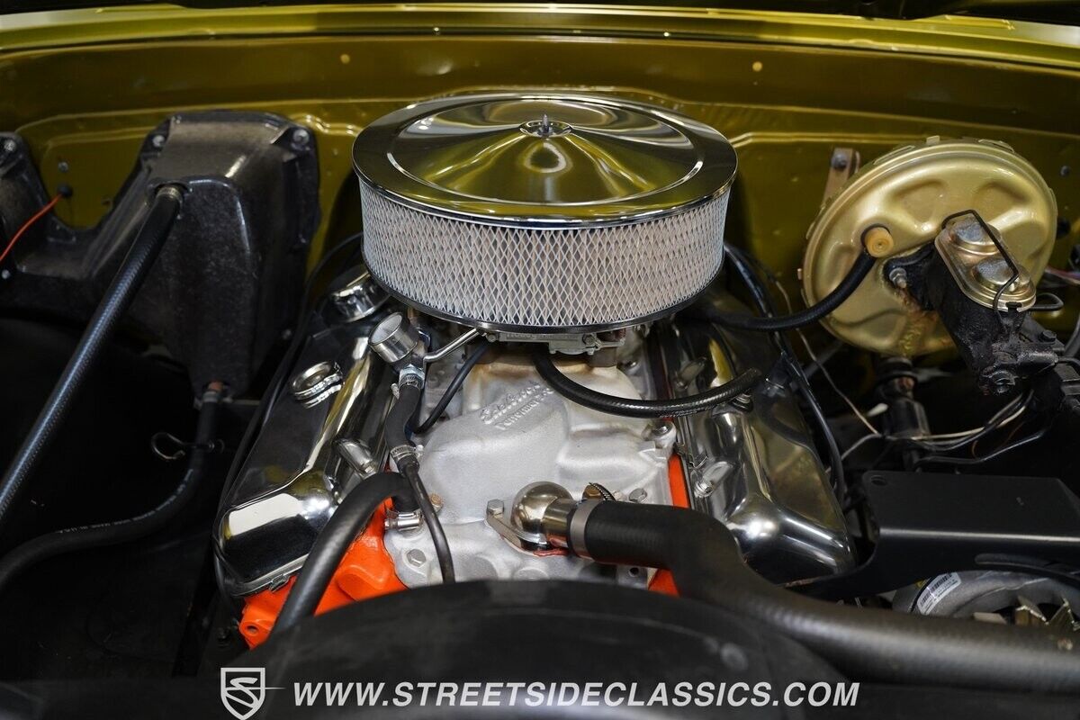 Chevrolet-C-10-1969-Pickup-Truck-3