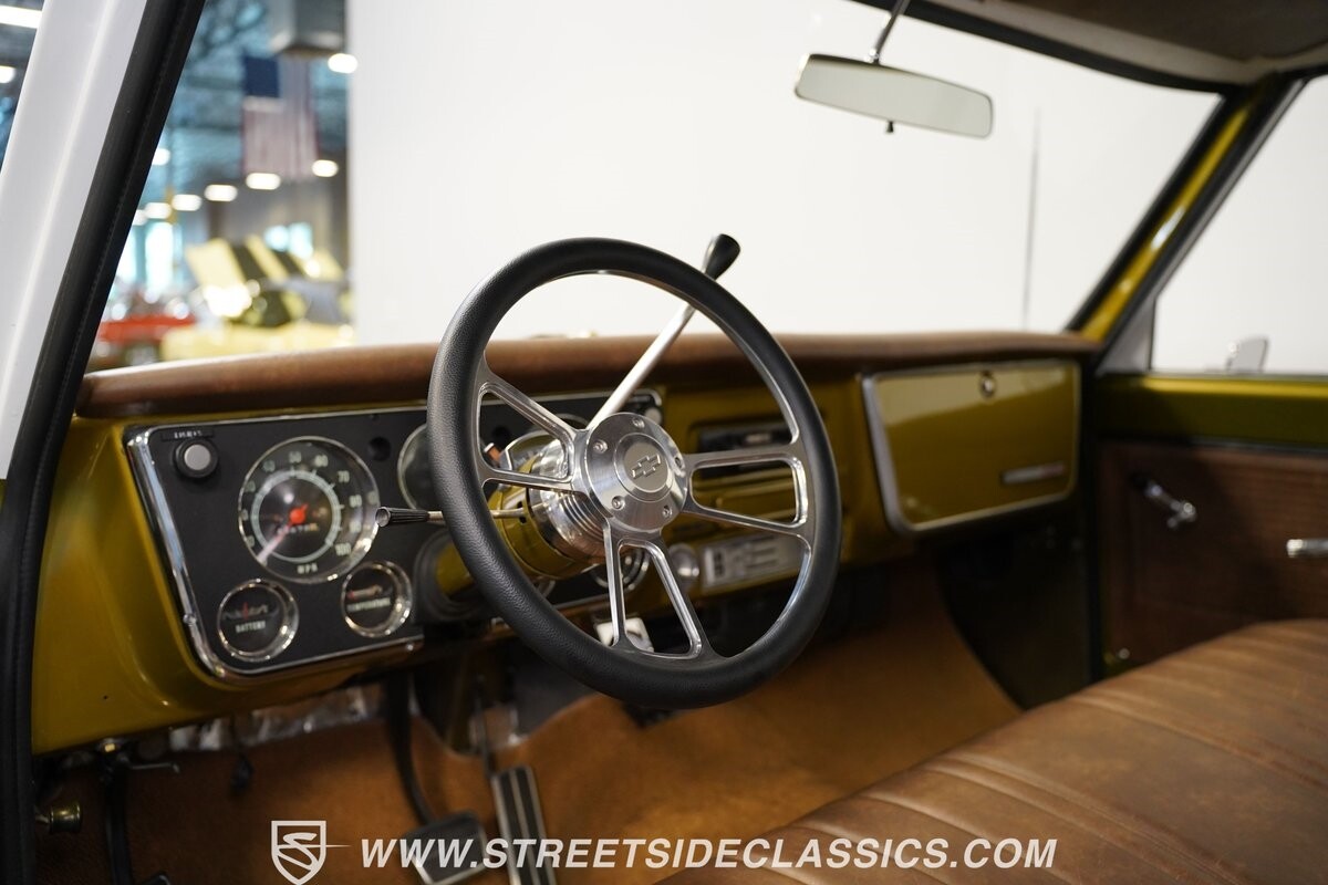 Chevrolet-C-10-1969-Pickup-Truck-36