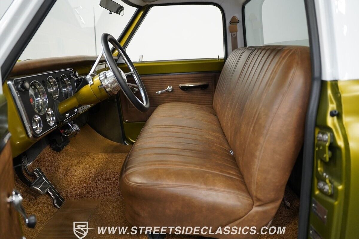 Chevrolet-C-10-1969-Pickup-Truck-4