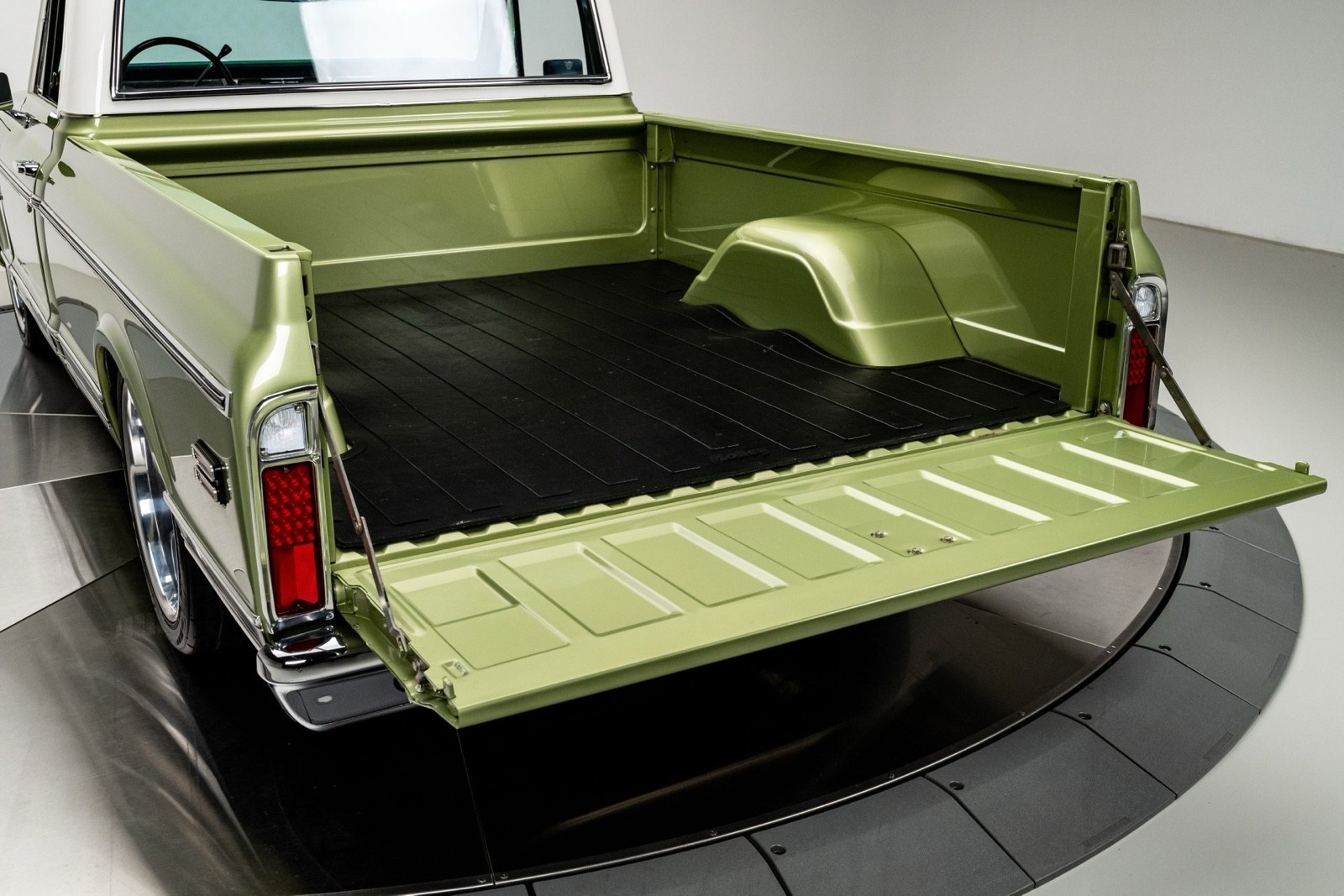 Chevrolet-C-10-1970-21