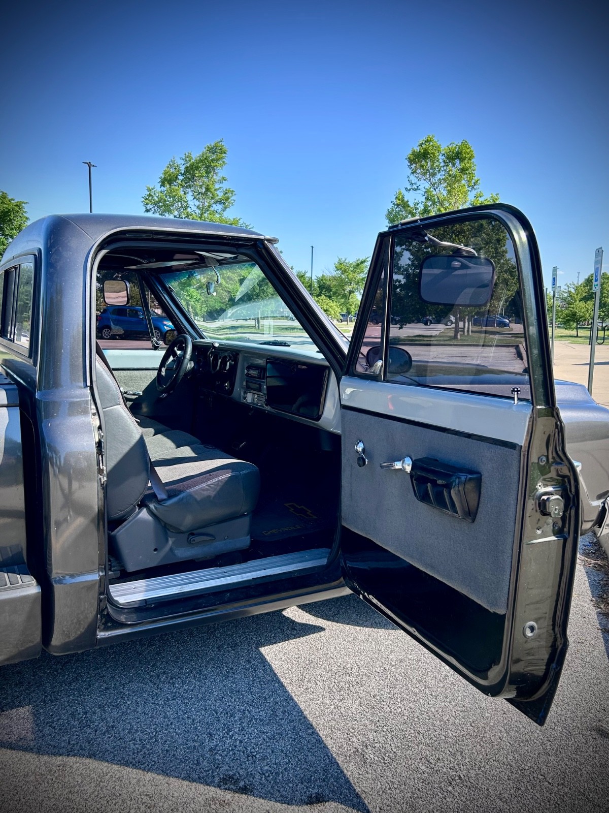 Chevrolet-C-10-1970-Pickup-Truck-18