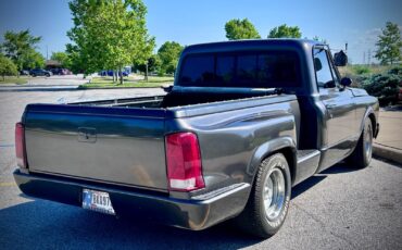 Chevrolet-C-10-1970-Pickup-Truck-2