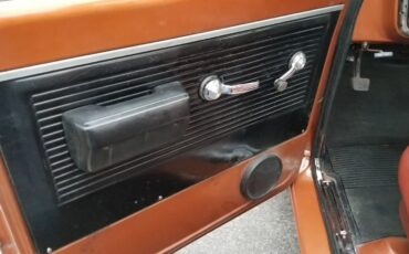 Chevrolet-C-10-1970-Standard-Cab-Pickup-21