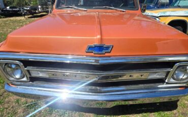 Chevrolet-C-10-1970-Standard-Cab-Pickup-9