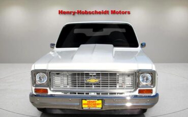 Chevrolet-C-10-1974-Classic-Car-13